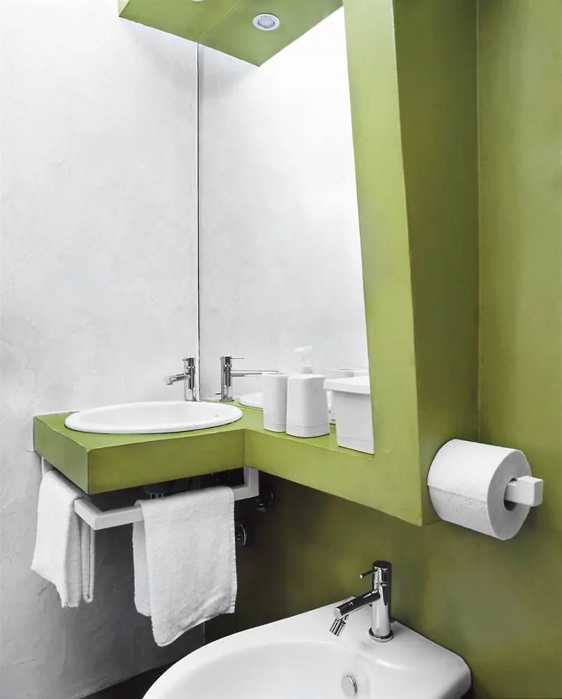 *** Hotel About B&B In Rome Italy